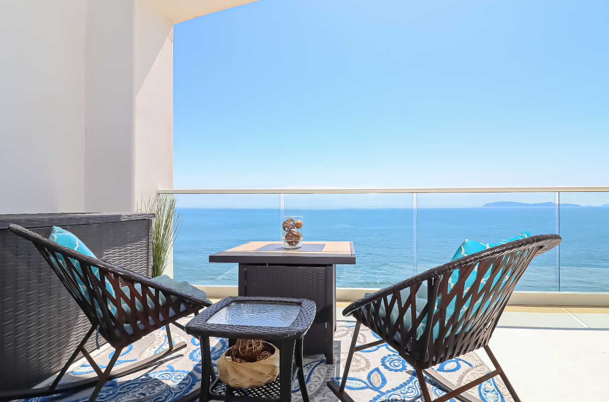 Entire condo in Rosarito, 4 bedrooms, 20th floor
